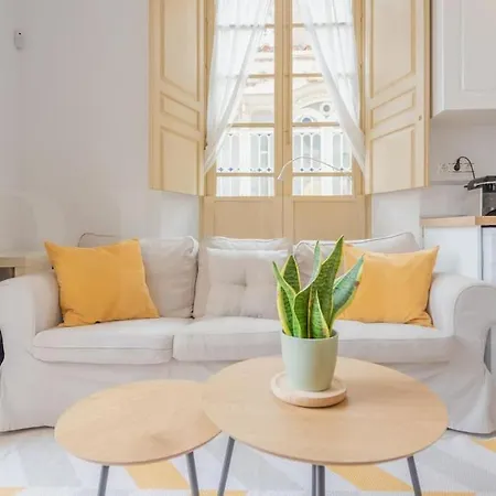 Penthouse With Private Rooftop - Center By Rems Apartment *