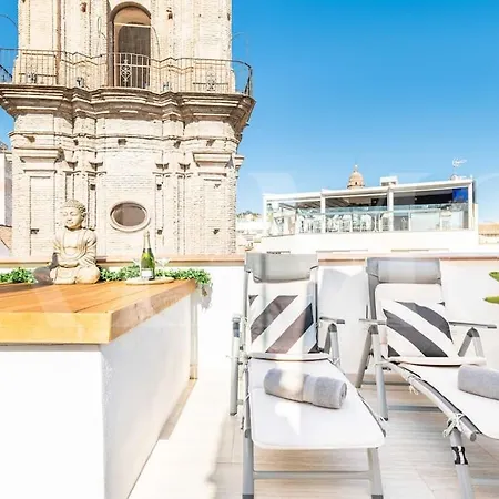 Penthouse With Private Rooftop - Center By Rems